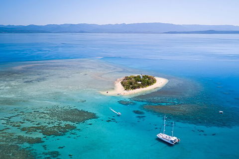 Ultimate 3-Day Great Barrier Reef Cruise Pass - Accommodation 4U 3