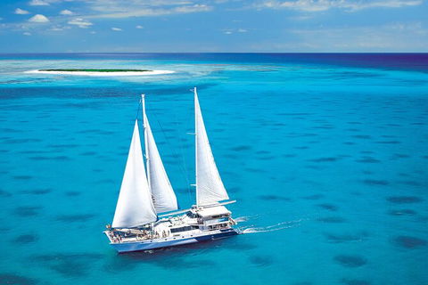Ultimate 3-Day Great Barrier Reef Cruise Pass - Accommodation 4U 1