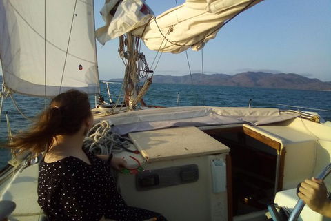 Sailing Boat Overnight Live Aboard Experience Townsville - Accommodation 4U 2