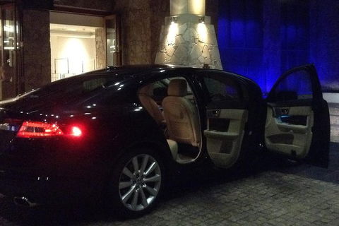 Jaguar Limousine Transfer Cairns Airport To Palm Cove - Accommodation 4U 2