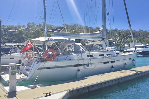 Sailing Curlew Escape On Moreton Bay - Accommodation 4U 8