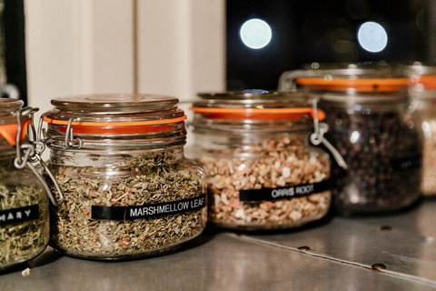 Making Your Own Gin Distillery Tour And Tasting Experience - Accommodation 4U 7