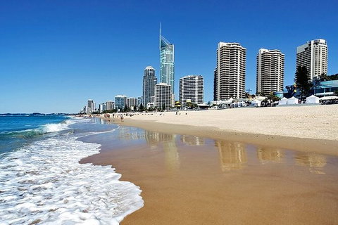 Gold Coast Airport Transfers : Gold Coast City To Airport OOL In Luxury Car - Accommodation 4U 6