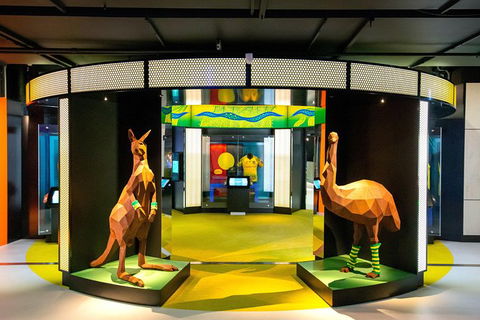 Ultimate Sports Lovers Bus Tour Of Melbourne - Accommodation 4U 8