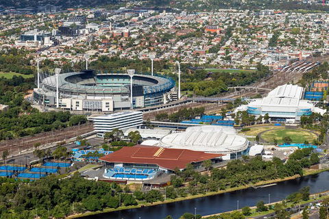 Ultimate Sports Lovers Bus Tour Of Melbourne - Accommodation 4U 9