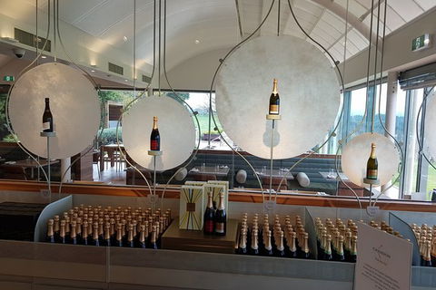 Day Tour Of Yarra Valley Puffing Billy And Rayners Orchard - Accommodation 4U 8
