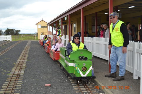Portarlington Bayside Miniature Railway - Accommodation 4U 0