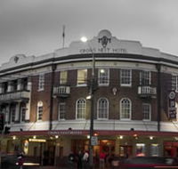 Crows Nest Hotel - Accommodation 4U