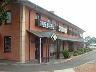 Rose & Crown Hotel - Accommodation 4U 0