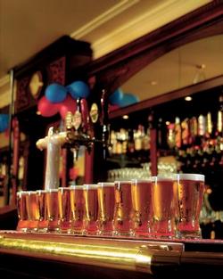 Rose & Crown Hotel - Accommodation 4U 1
