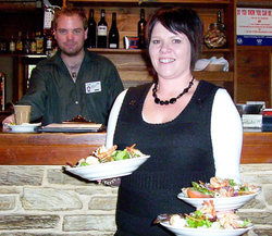 Old Bush Inn - Accommodation 4U 1