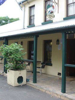 Bird In Hand Inn - Accommodation 4U 1