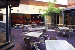 Robin Hood Hotel - Accommodation 4U 2