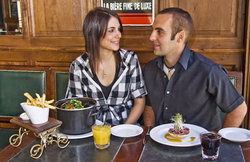 Charleston Hotel - Accommodation 4U 3