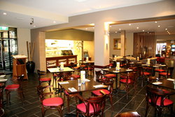 Castello's Foresters Arms Hotel - Accommodation 4U 3