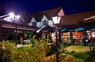 Mick O'Sheas's Irish Pub - Accommodation 4U 3