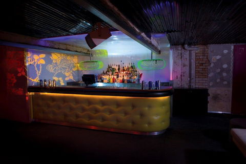 Elsewhere Bar - Accommodation 4U 2