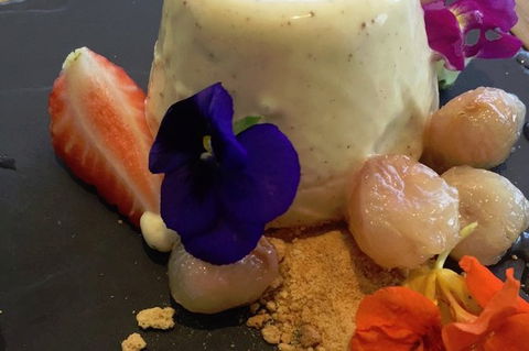 MRepublic Restaurant, Bar And Lounge - Accommodation 4U 2