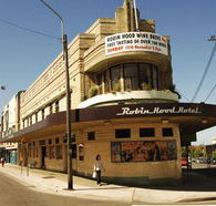 Robin Hood Hotel - Accommodation 4U