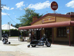 Albion Hotel Swifts Creek - Accommodation 4U 0