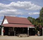 Daly Waters Historic Pub - Accommodation 4U