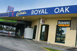 Royal Oak Hotel  - Accommodation 4U 0