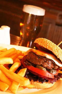 Durty Nelly's Irish Pub - Accommodation 4U 1