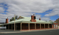 Huntington Tavern - Accommodation 4U 0