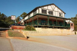 Vernon Arms Tavern - Accommodation 4U 3