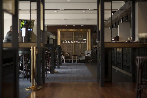 The Royal On The Waterfront - Accommodation 4U 1