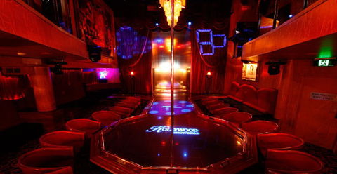 Hollywood Showgirls - Accommodation 4U 0