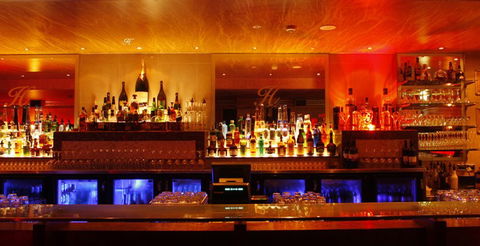 Hollywood Showgirls - Accommodation 4U 1