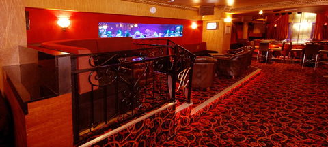 Hollywood Showgirls - Accommodation 4U 5