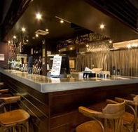 Royal Oak Hotel - Accommodation 4U