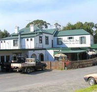 Robin Hood Hotel - Accommodation 4U