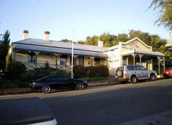 Earl Of Spencer Historic Inn - Accommodation 4U 0