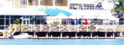 The Outrigger Bar - The Parade Hotel - Accommodation 4U 0