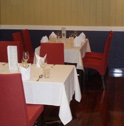 Sala Thai - Claremont - Accommodation 4U 2