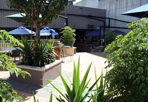 CBD Hotel Newcastle - Accommodation 4U 2