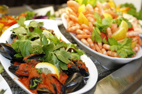 Atrium Garden Restaurant - Accommodation 4U 0