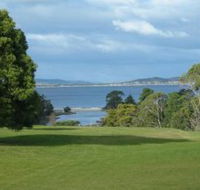 Kingston Beach Golf Club - Accommodation 4U