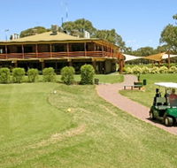Coomealla Golf Club - Accommodation 4U