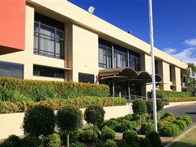 The Grange Golf Club - Accommodation 4U 1