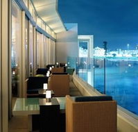 Icebergs Dining Room and Bar - Accommodation 4U