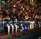 The Juniors - Starlight Bar - Accommodation 4U