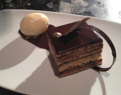 Steel Bar & Grill - Accommodation 4U 4