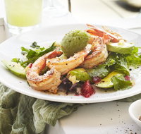 Deck Restaurant Bar Cafe - Accommodation 4U