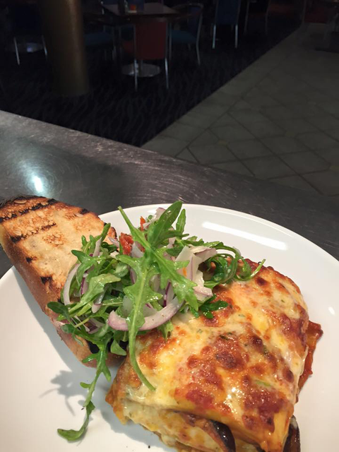 Anna Bay Tavern - Accommodation 4U 2