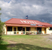 Farmers Hotel - Accommodation 4U