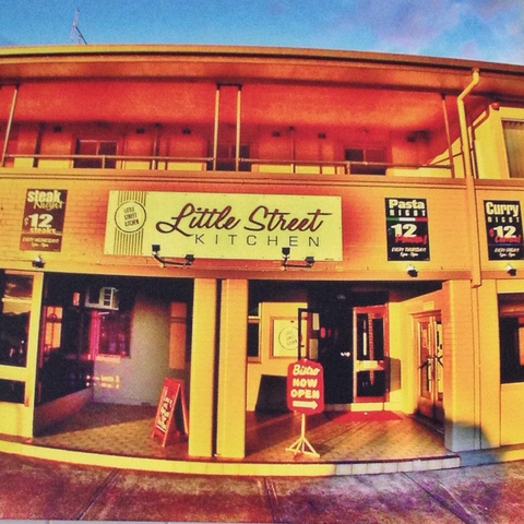 Lakes & Ocean Hotel - Accommodation 4U 2